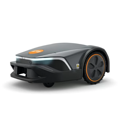 STIHL iMOW® 6 EVO – Mähroboter für bis zu 3.000 m²